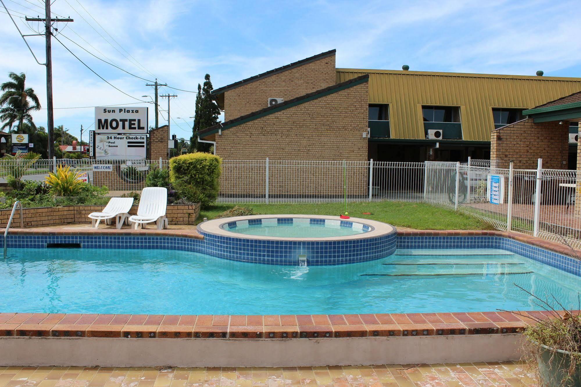 Sun Plaza Motel - Маккай Экстерьер фото